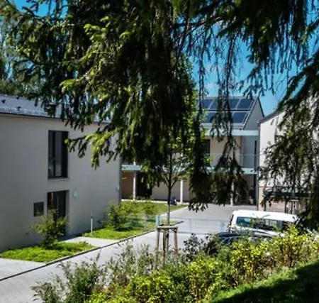 Sonnenscheinhaus 1