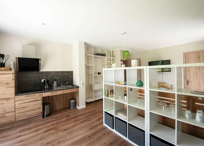 Sonnenscheinhaus 1 *